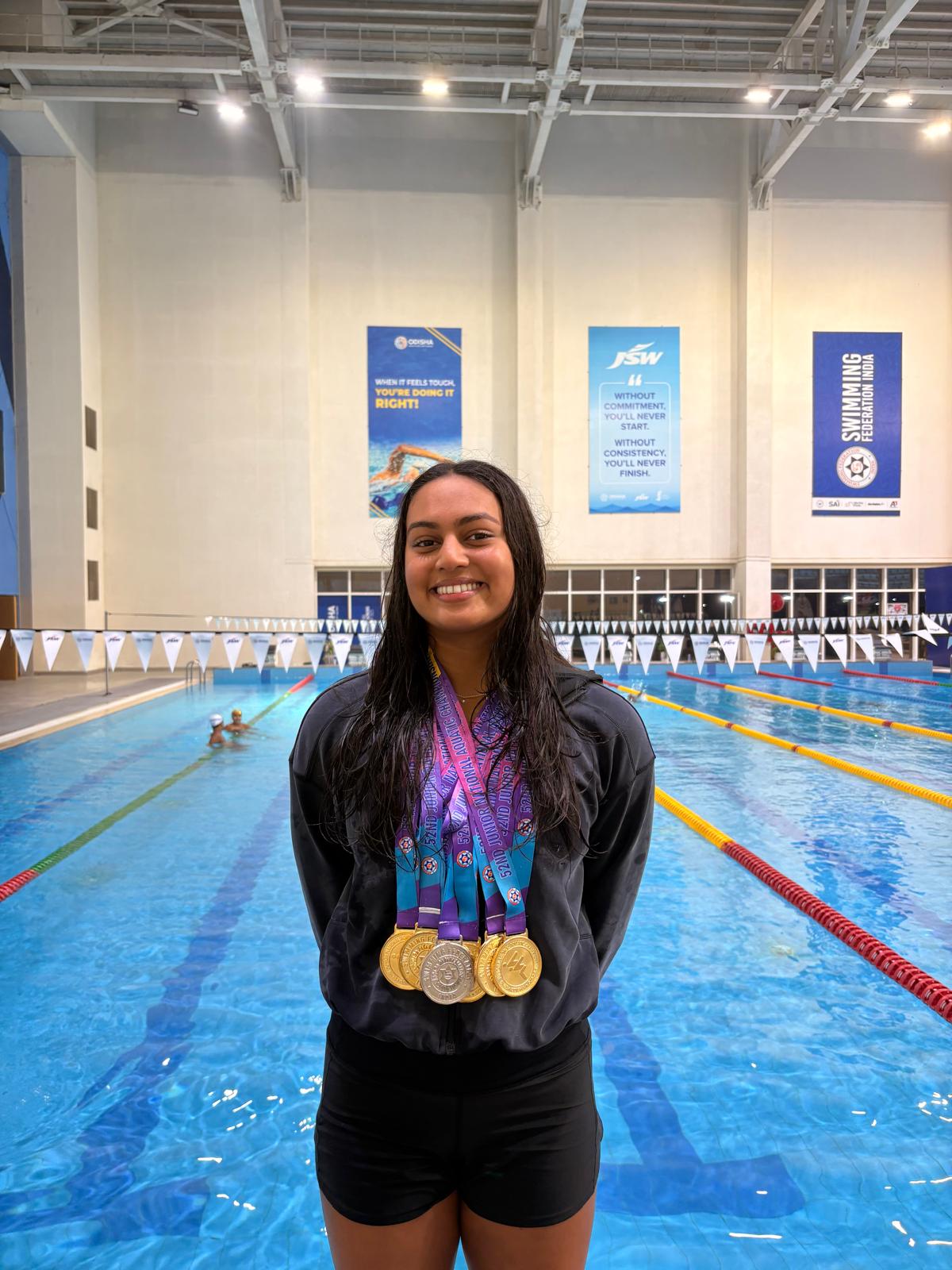 Tanishi Gupta with her medals at the 52nd Junior National Aquatic Championships
